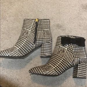 Kate Spade Harlie Houndstooth Booties